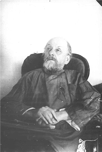 Photo portrait of Konstantin Eduardovich Tsiolkovsky. 1932.