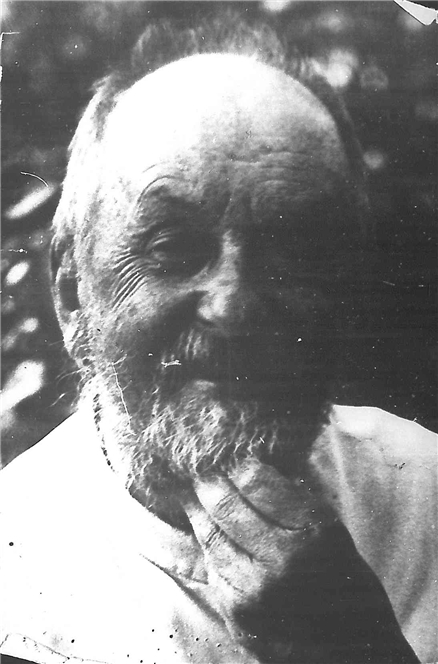 Konstantin Tsiolkovsky's smile. 1930.