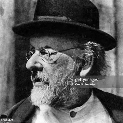 Архивная фотография с изображением К. Э. Циолковского, оцифрованная и представленная через стоковое агентство Getty Images (gettyimages.co.uk) Архивная фотография с изображением К. Э. Циолковского, оцифрованная и представленная через стоковое агентство Getty Images (gettyimages.co.uk)