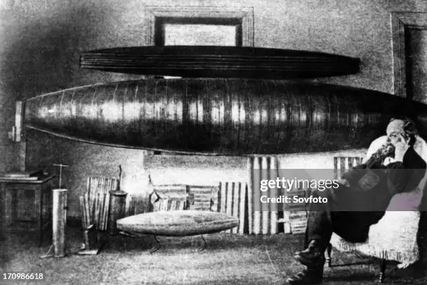 Архивная фотография с изображением К. Э. Циолковского, оцифрованная и представленная через стоковое агентство Getty Images (gettyimages.co.uk) Архивная фотография с изображением К. Э. Циолковского, оцифрованная и представленная через стоковое агентство Getty Images (gettyimages.co.uk)